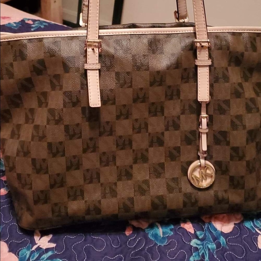 Michael Korda Purse - Picture 2 of 5